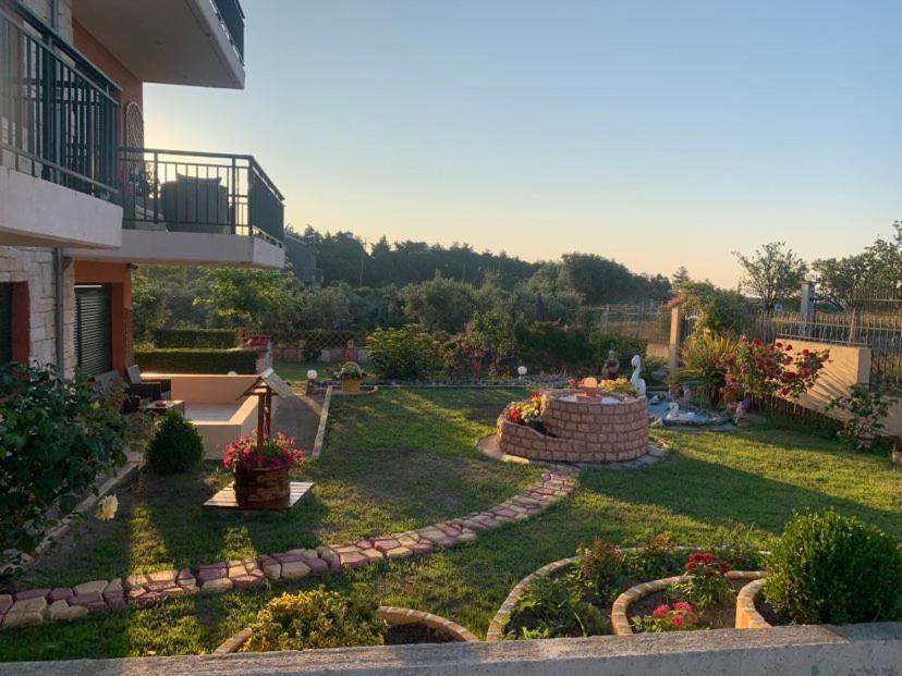 Dora'S Garden Villa Alexandroúpoli Eksteriør bilde