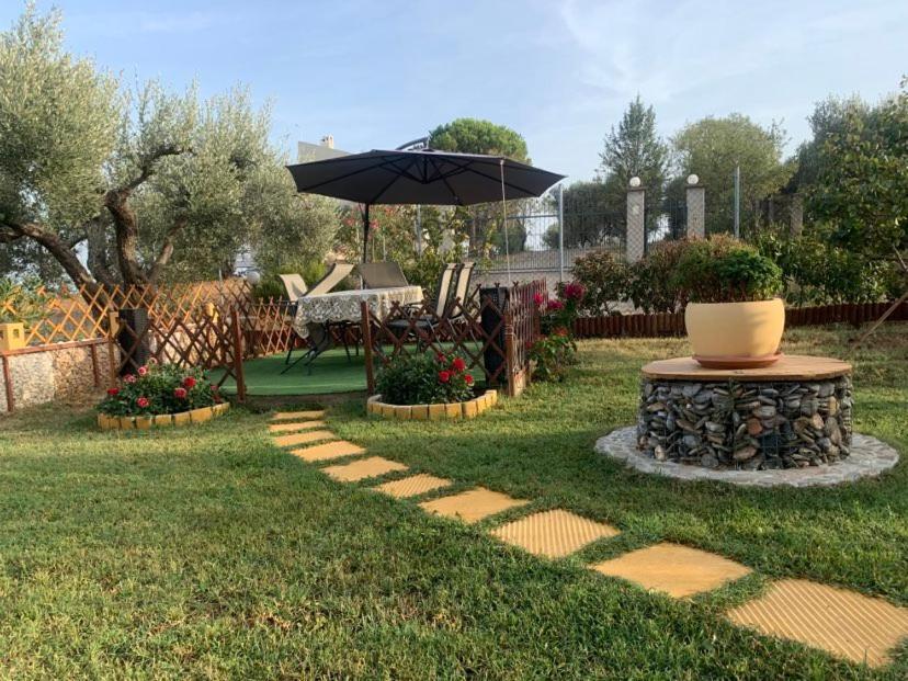 Dora'S Garden Villa Alexandroúpoli Eksteriør bilde